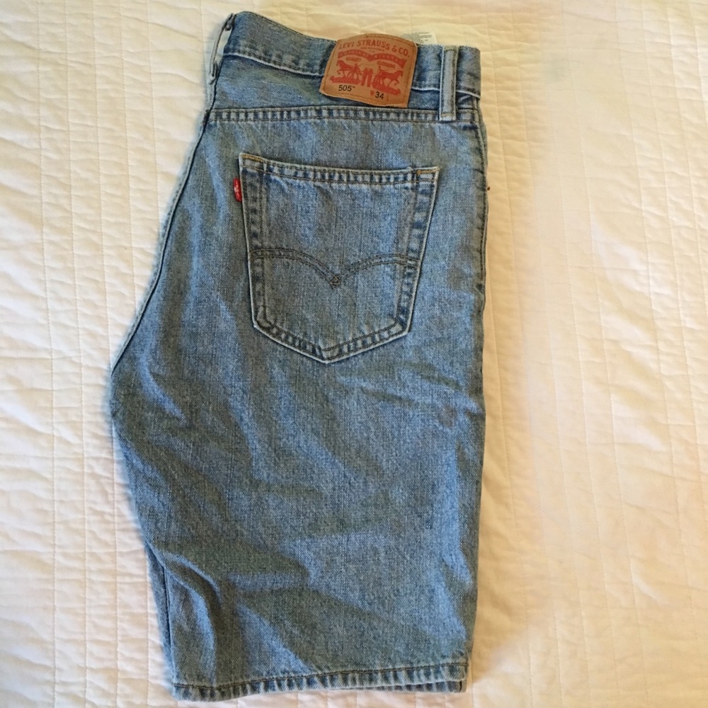 Men’s Levi’s Shorts